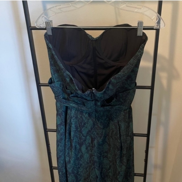 NWT MIchael Costello Gwendolyn jumpsuit. - Picture 3 of 8